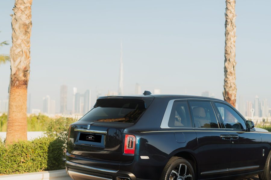 Hire Rolls-Royce Cullinan with Driver